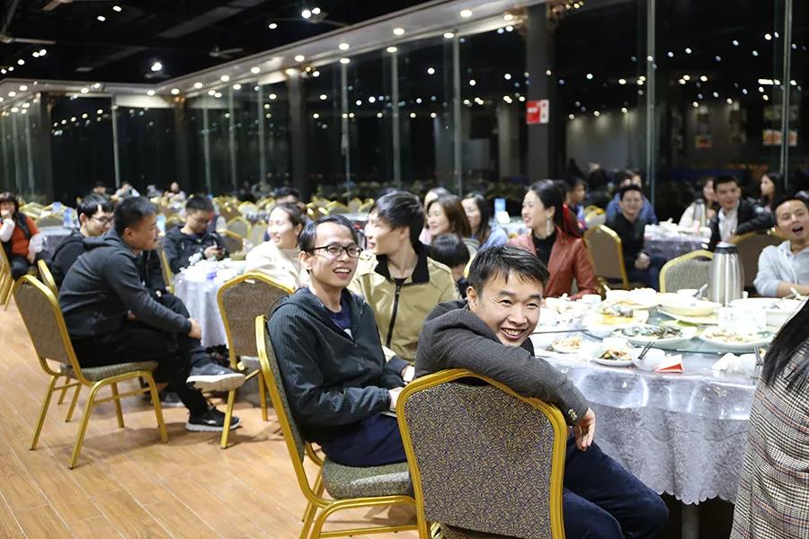 云里物里2019年年會(huì)盛典圓滿(mǎn)結(jié)束！